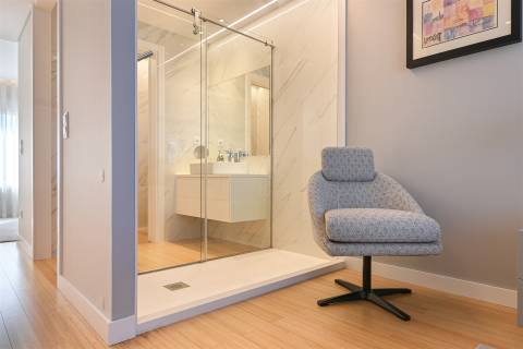 Penthouse Única no Porto com Terraço Panorâmico, Jacuzzi e Vistas Deslumbrantes.