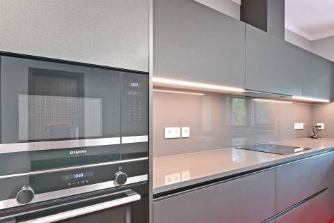 Propriedade Única com 3.500 m², Piscina e Vista Panorâmica sobre o Douro a 15 min do Porto.