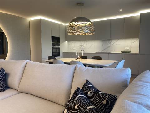 T2 Vista Mar -  Revenda Exclusiva - The Yard Next - Jardins D´Árrábida.