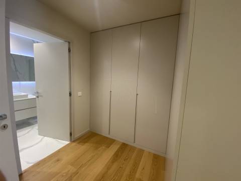 T2 Vista Mar -  Revenda Exclusiva - The Yard Next - Jardins D´Árrábida.