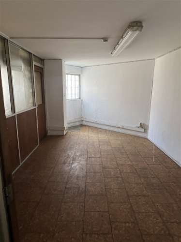 UMA LOJA PENSADA PARA MARCAS COM AMBIÇÃO - 377 m² - PORTO