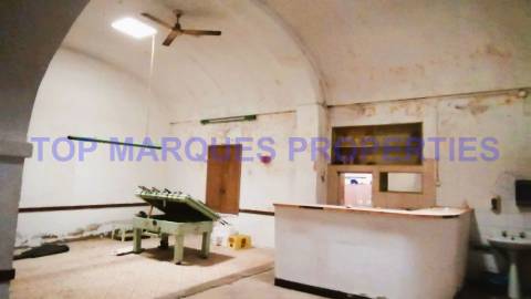 Armazém  Venda em Quelfes,Olhão