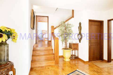 Moradia de Luxo T3 com Piscina, Vista mar e campo