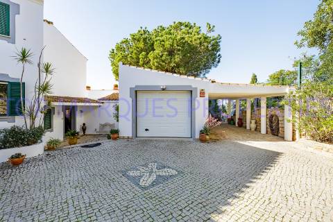 Moradia de Luxo T3 com Piscina, Vista mar e campo