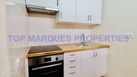 Moradia em Banda T2 Venda em Olhão,Olhão