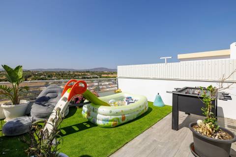 Apartamento com vista de Montanhas e Mar