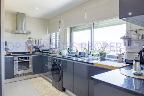 Apartamento com vista de Montanhas e Mar