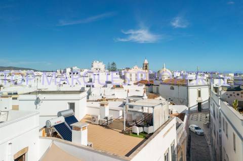 Apartamento luminoso no coração de Olhão, a 2 minutos dos mercados locais