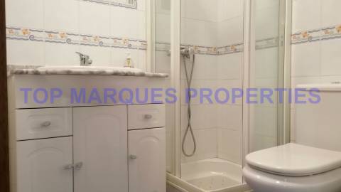 Apartamento T3 Arrendamento em Quelfes,Olhão