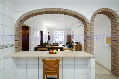 Casa Histórica T3 no coração de Olhão