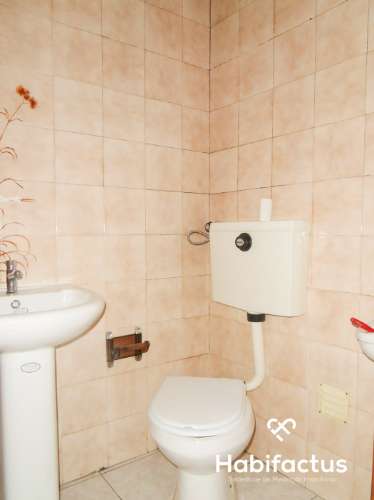 Loja destinada a comércio e serviços em Viseu