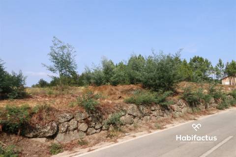 Lote de terreno para construção em Penalva do Castelo.