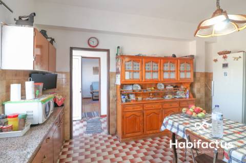 Moradia isolada em Pinheiro a três minutos do centro do Carregal do Sal