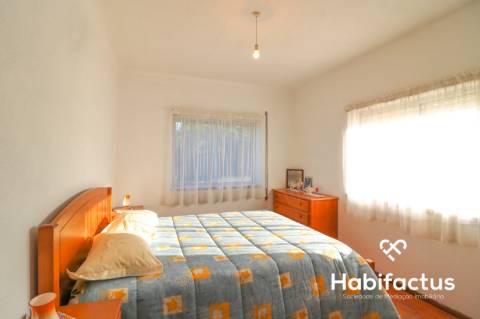 Moradia isolada em Pinheiro a três minutos do centro do Carregal do Sal