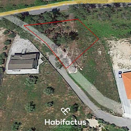 Terreno Urbano para construção com 1000 m2 para venda em Viseu