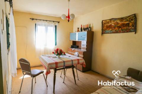 Moradia T3 em Sangemil para reabilitar