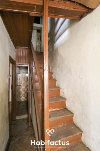 Moradia para restaurar T2 em Viseu