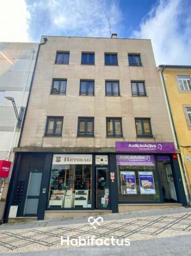 Loja Comercial na Rua Formosa  em Viseu