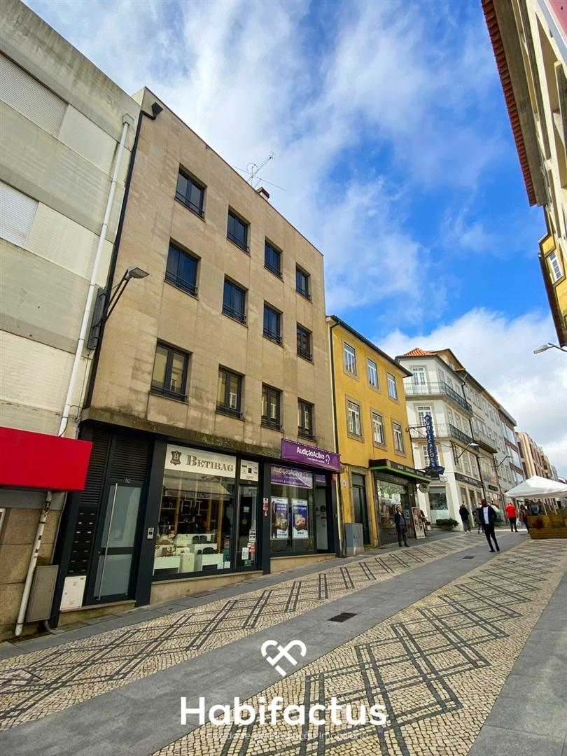 Loja Comercial na Rua Formosa  em Viseu