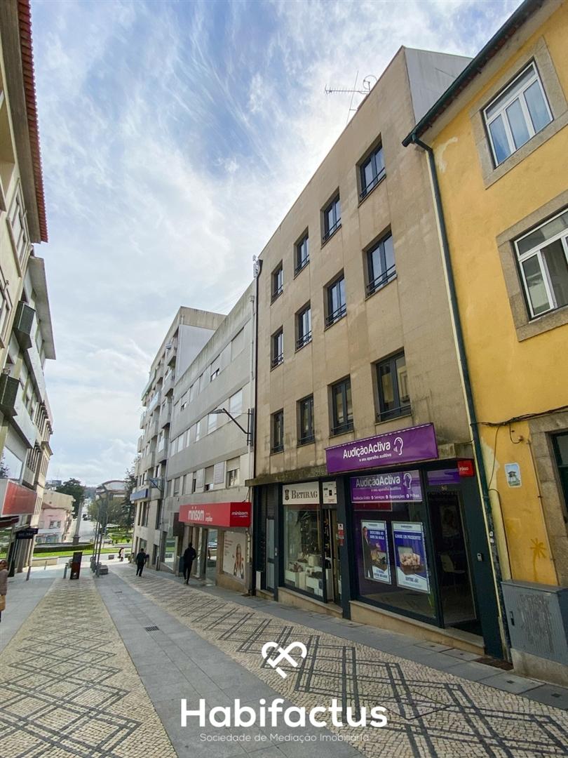 Loja Comercial na Rua Formosa  em Viseu