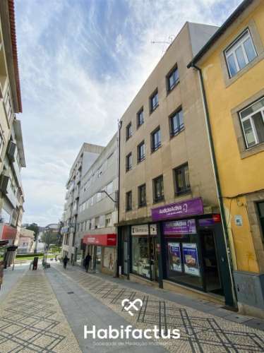 Loja Comercial na Rua Formosa  em Viseu