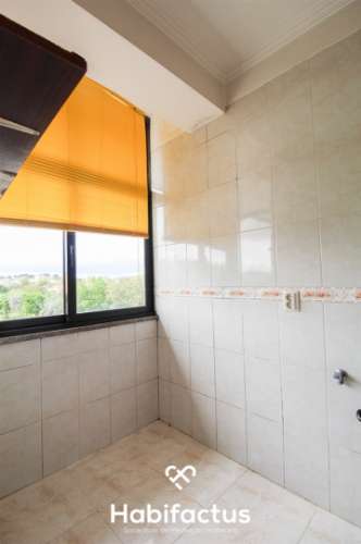 Andar moradia T4 em Jugueiros - Viseu