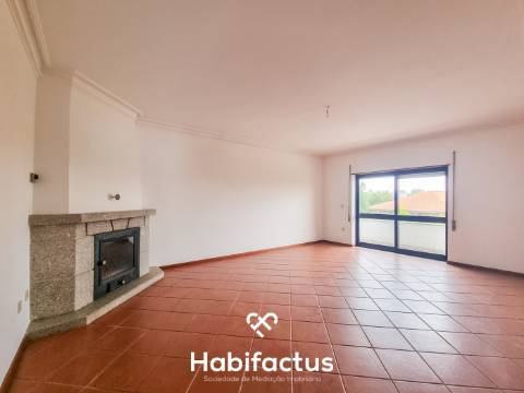 Andar moradia T4 em Jugueiros - Viseu