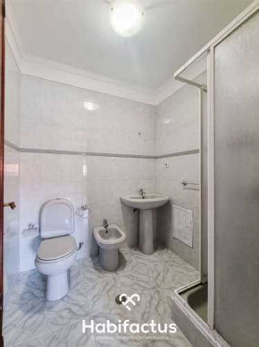 Andar moradia T4 em Jugueiros - Viseu