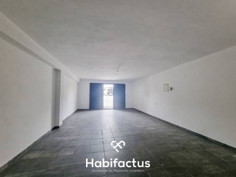 Andar moradia T4 em Jugueiros - Viseu