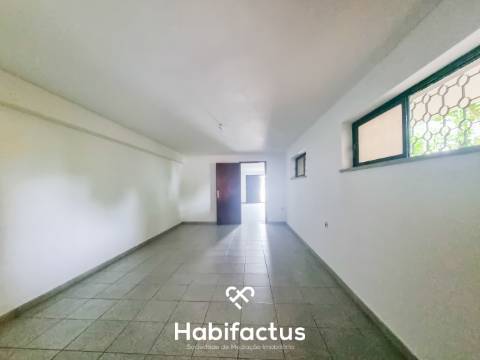 Andar moradia T4 em Jugueiros - Viseu