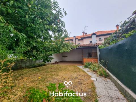 Andar moradia T4 em Jugueiros - Viseu