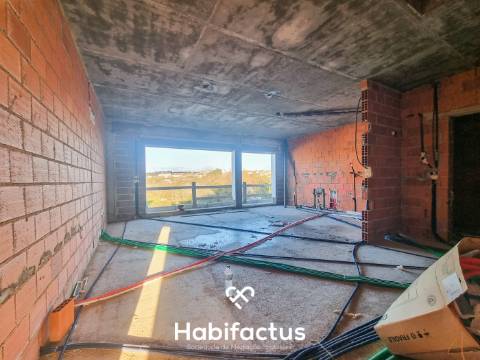 Apartamento T3 Duplex com terraço para venda em Viseu