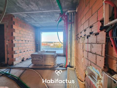 Apartamento T3 Duplex com terraço para venda em Viseu