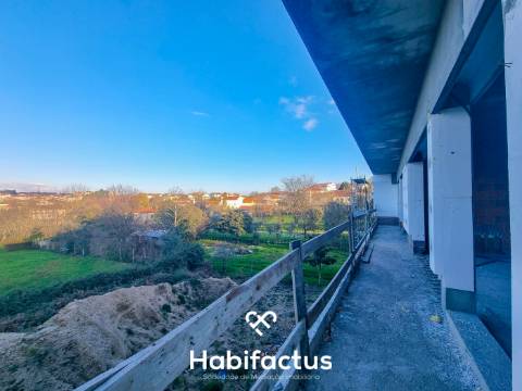 Apartamento T2 Duplex com terraço para venda em Viseu