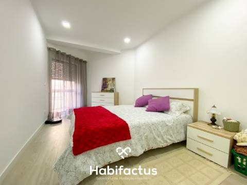 Apartamento para venda T3 remodelado – centro Carregal do Sal