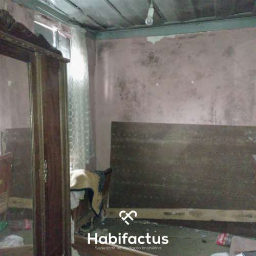 Moradia para Reabilitar perto de Tondela