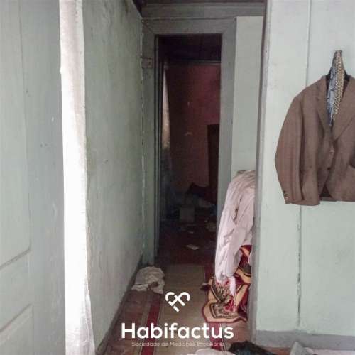 Moradia para Reabilitar perto de Tondela