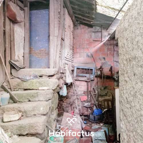 Moradia para Reabilitar perto de Tondela