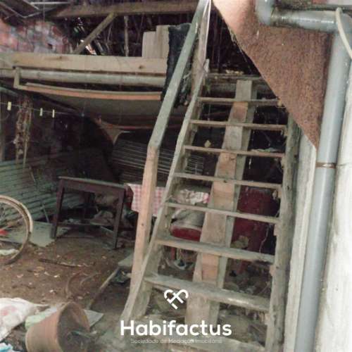 Moradia para Reabilitar perto de Tondela