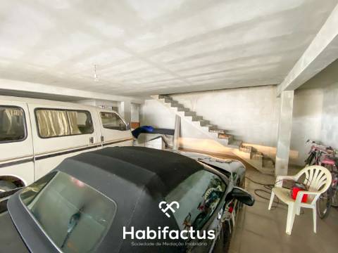 Terreno Urbano para venda em Lobelhe do Mato - Mangualde