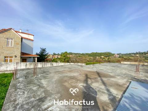 Terreno Urbano para venda em Lobelhe do Mato - Mangualde