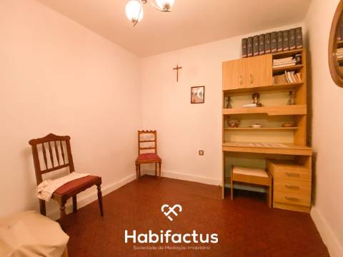 Moradia T3 para venda em Nelas - Carvalhal Redondo - Aguieira