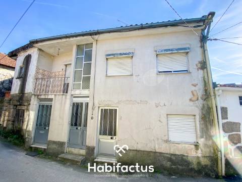 Moradia T3 para venda em Nelas - Carvalhal Redondo - Aguieira