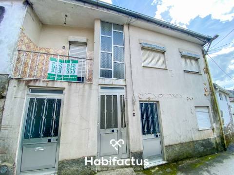 Moradia T3 para venda em Nelas - Carvalhal Redondo - Aguieira