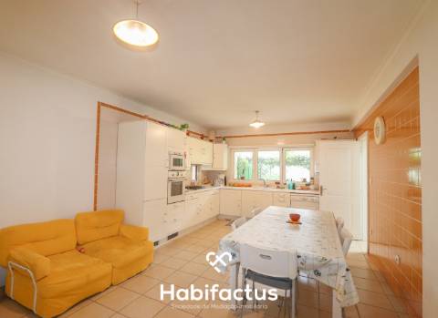 Quinta majestosa com cerca de 18.000 metros quadrados em Viseu