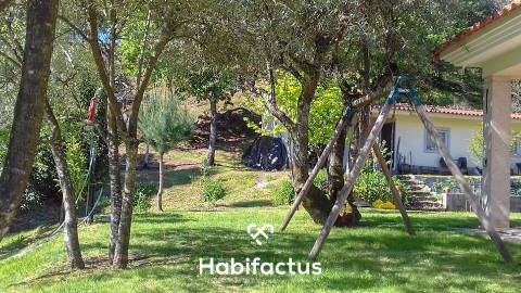 Quinta majestosa com cerca de 18.000 metros quadrados em Viseu