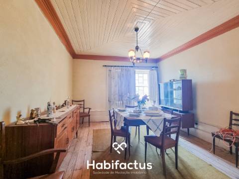 Moradia T4 para venda, Queirã-Vouzela