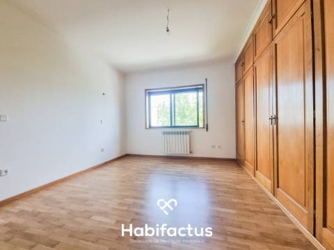 Apartamento T3  para venda, junto ao Rossio de Viseu