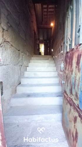 Moradia em Pedra com Vista Deslumbrante sobre o Campo - Ortigueira