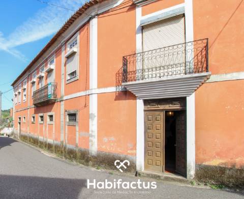Quinta T6 de 1945 em Sabugosa - Tondela